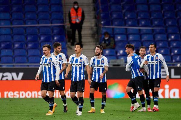  罗伊斯复出传射建功终结进球荒  