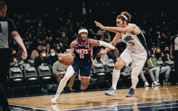  篮网不敌魔术遭遇五连败危机  